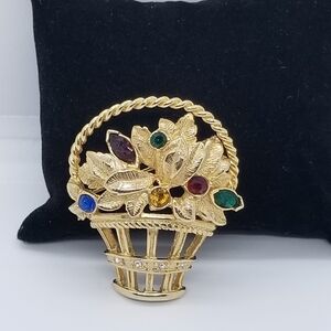 gold tone flower basket brooch with rhinestones bjc or lojc